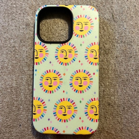 iPhone 13 Pro Case. I bought the wrong case size, so trying to sell it. - Picture 1 of 4